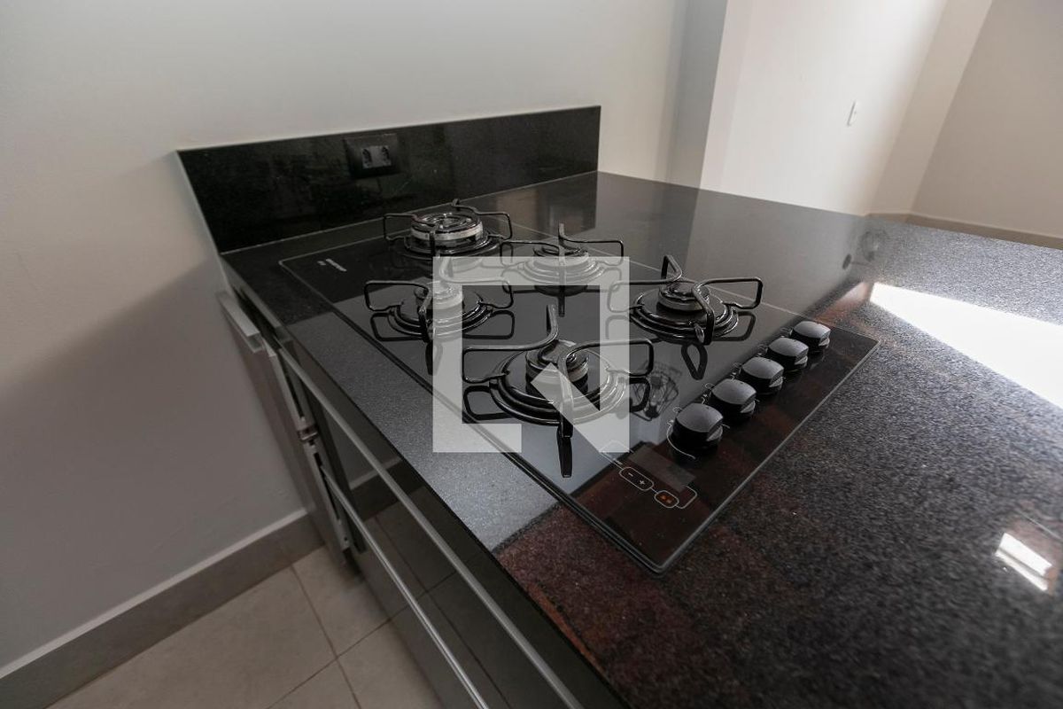 Casa à Venda - Mansões Santo Antônio, 2 Quartos,  110 m2 em , Campinas - sp | SoloBR