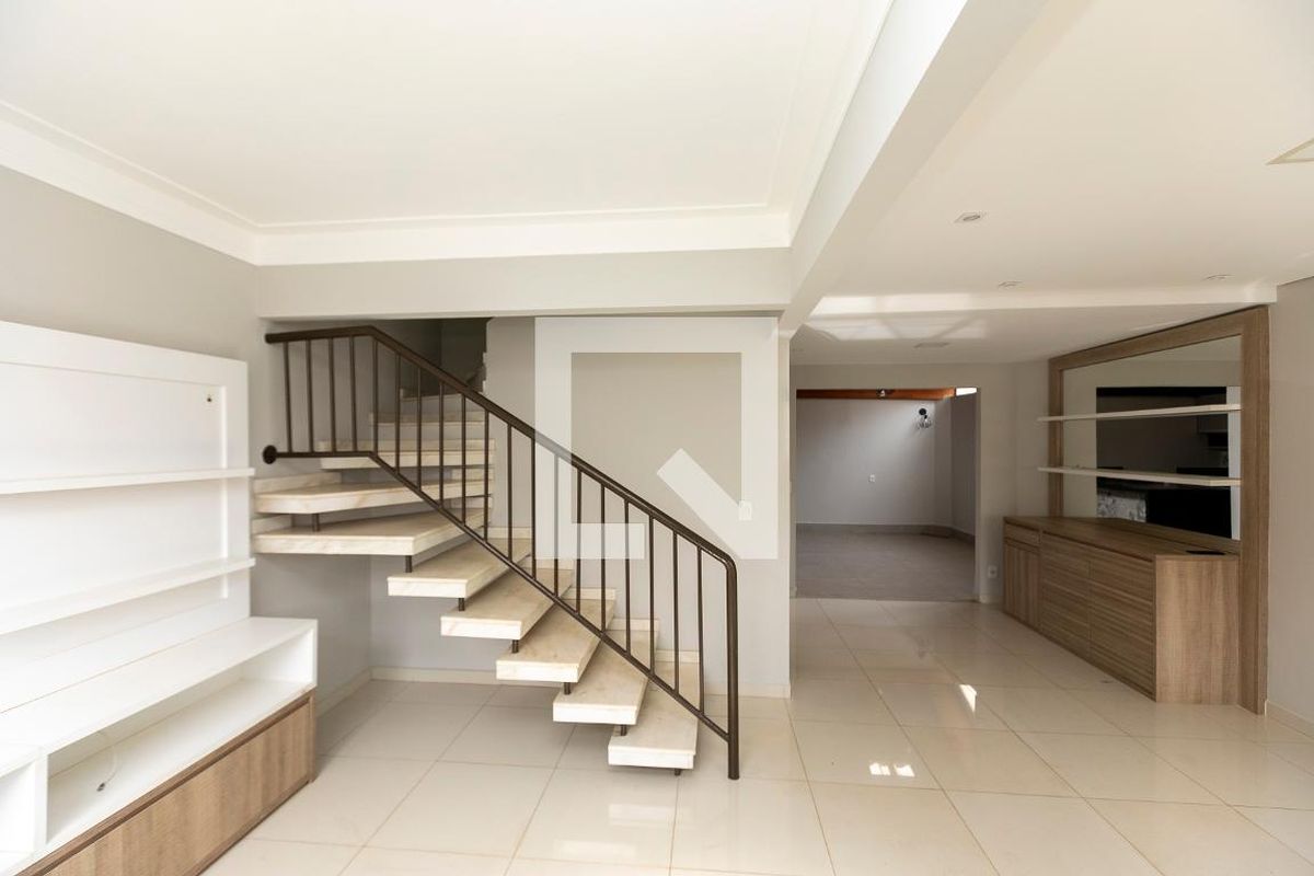 Casa à Venda - Mansões Santo Antônio, 2 Quartos,  110 m2 em , Campinas - sp | SoloBR