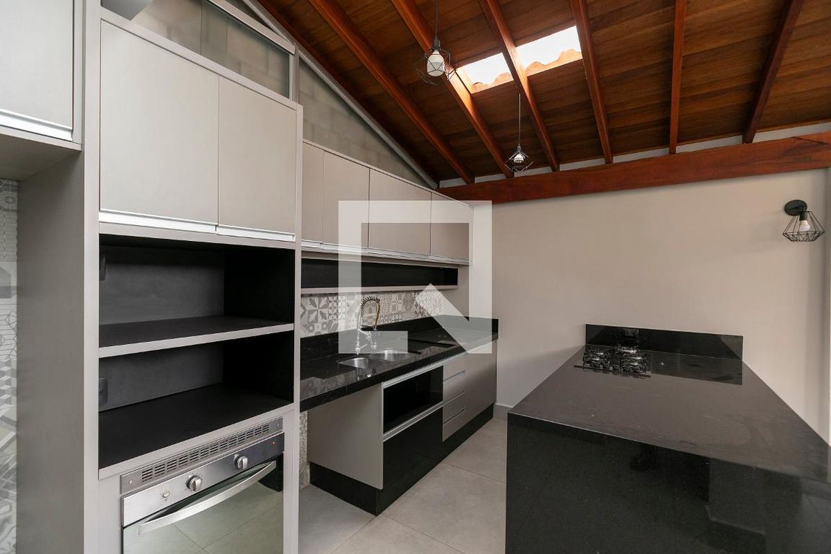 Casa à Venda - Mansões Santo Antônio, 2 Quartos,  110 m2 em , Campinas - sp | SoloBR