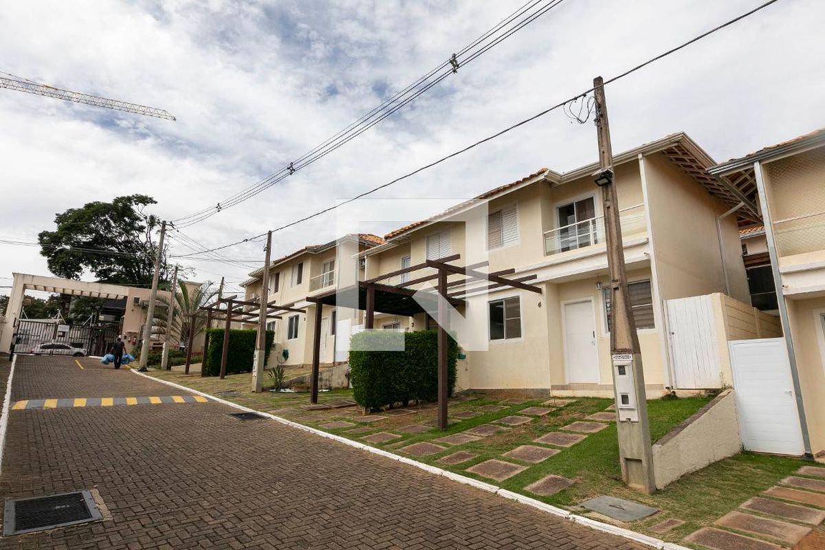 Casa à Venda - Mansões Santo Antônio, 2 Quartos,  110 m2 em , Campinas - sp | SoloBR