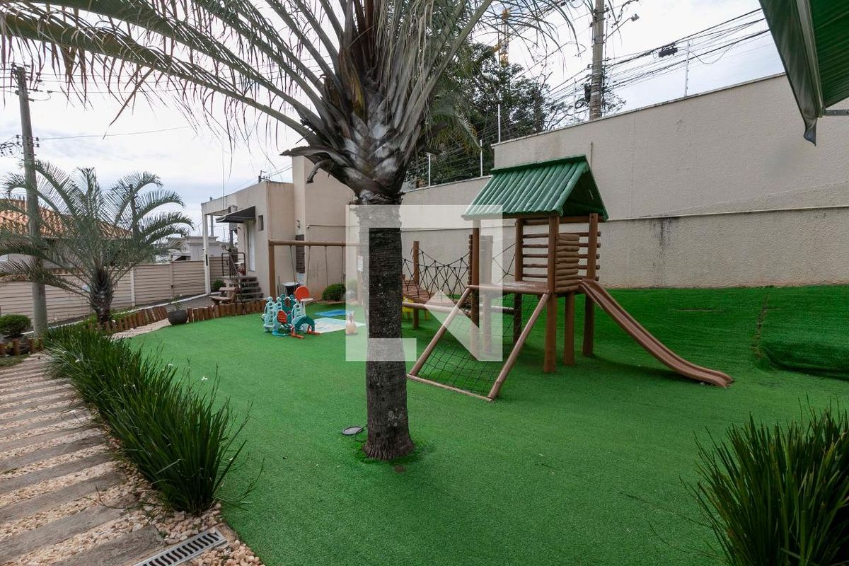 Casa à Venda - Mansões Santo Antônio, 2 Quartos,  110 m2 em , Campinas - sp | SoloBR