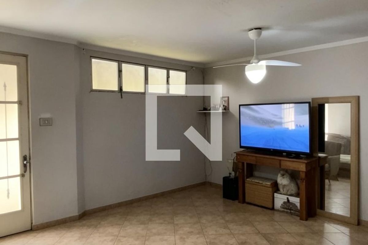 Casa, 3 quartos, 200 m² - Foto 5