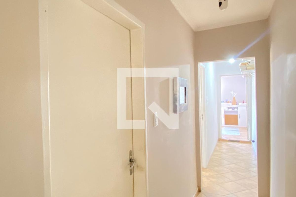 Casa, 3 quartos, 200 m² - Foto 18