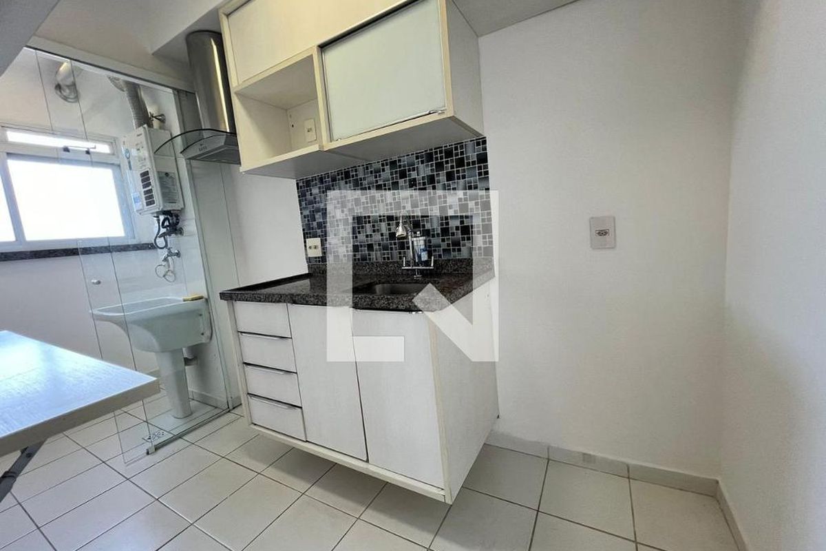 Apartamento à Venda - Mansões Santo Antônio, 3 Quartos,  133 m2 em , Campinas - sp | SoloBR