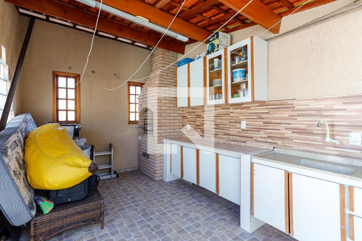 Casa, 2 quartos, 200 m² - Foto 35