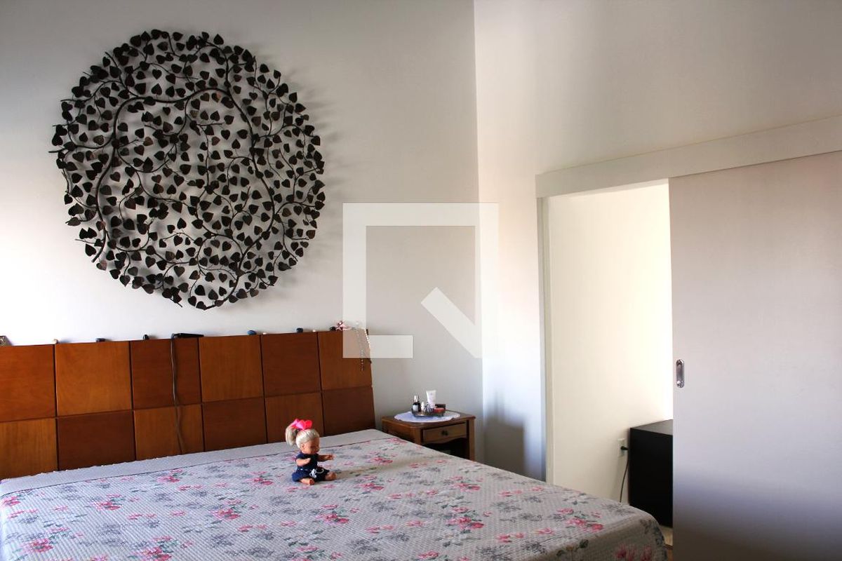 Casa, 4 quartos, 390 m² - Foto 48