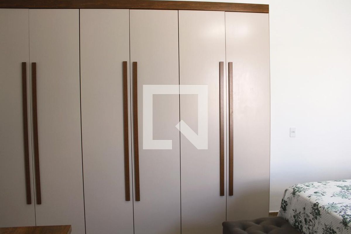 Casa, 4 quartos, 390 m² - Foto 26