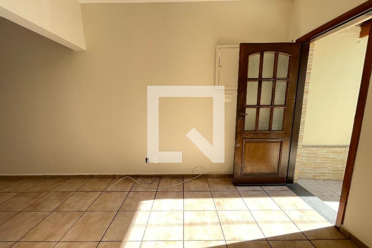 Casa, 2 quartos, 69 m² - Foto 4