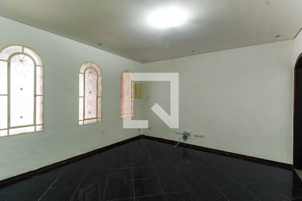 Casa, 3 quartos, 130 m² - Foto 1