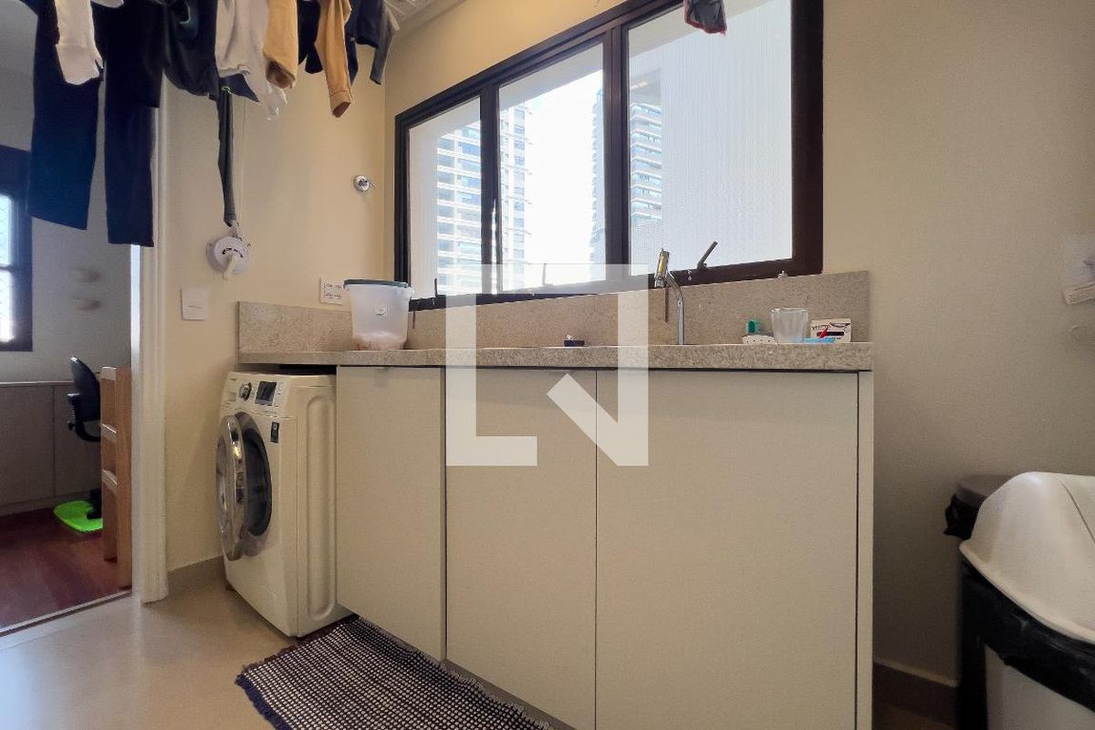 Apartamento, 3 quartos, 184 m² - Foto 48