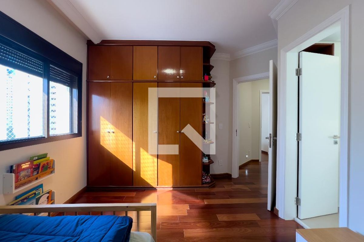 Apartamento, 3 quartos, 184 m² - Foto 32