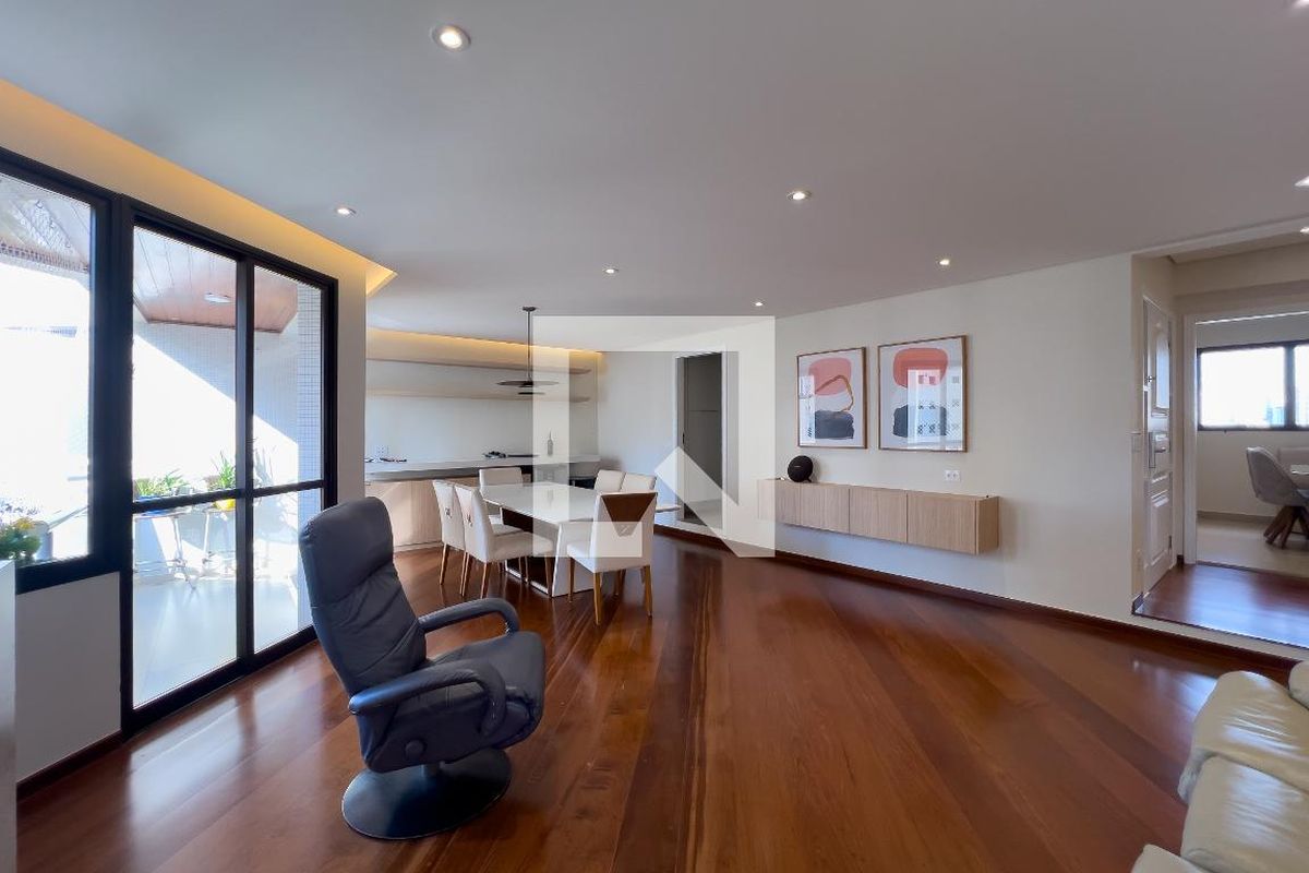 Apartamento, 3 quartos, 184 m² - Foto 5
