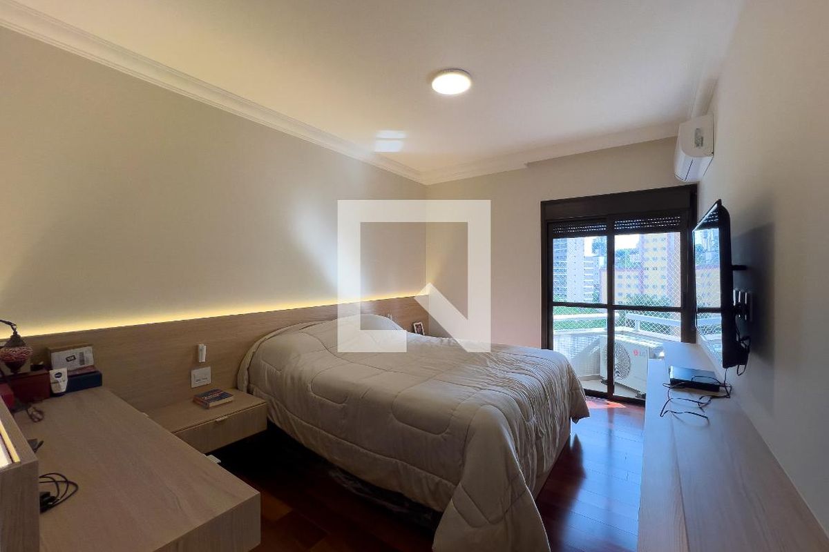 Apartamento, 3 quartos, 184 m² - Foto 11