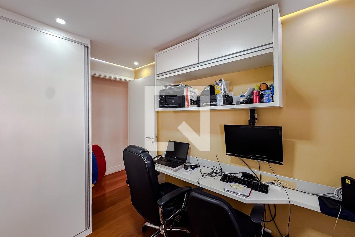 Apartamento, 3 quartos, 150 m² - Foto 12