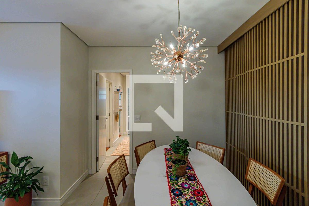 Apartamento, 3 quartos, 136 m² - Foto 2
