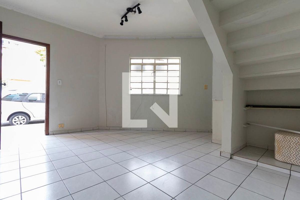 Casa, 3 quartos, 109 m² - Foto 4