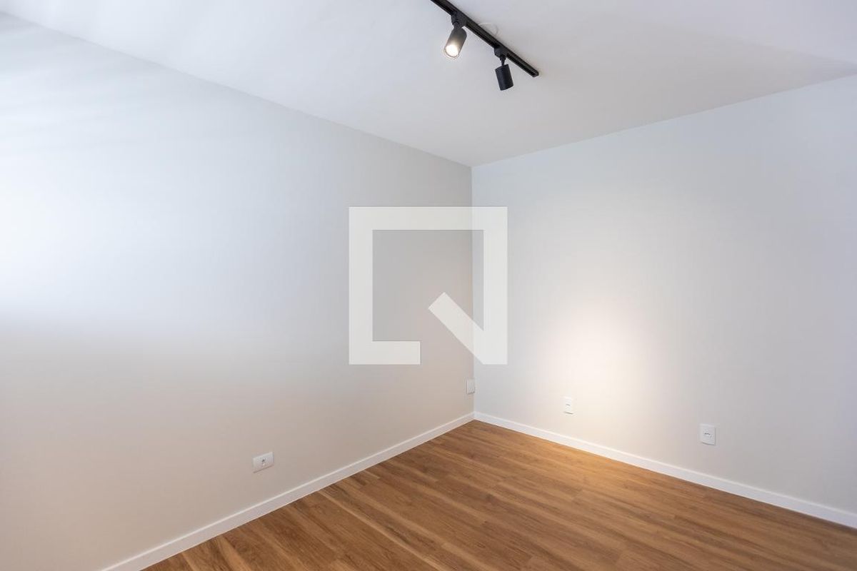 Apartamento à Venda - Cambuí, 1 Quarto,  50 m2 em , Campinas - sp | SoloBR