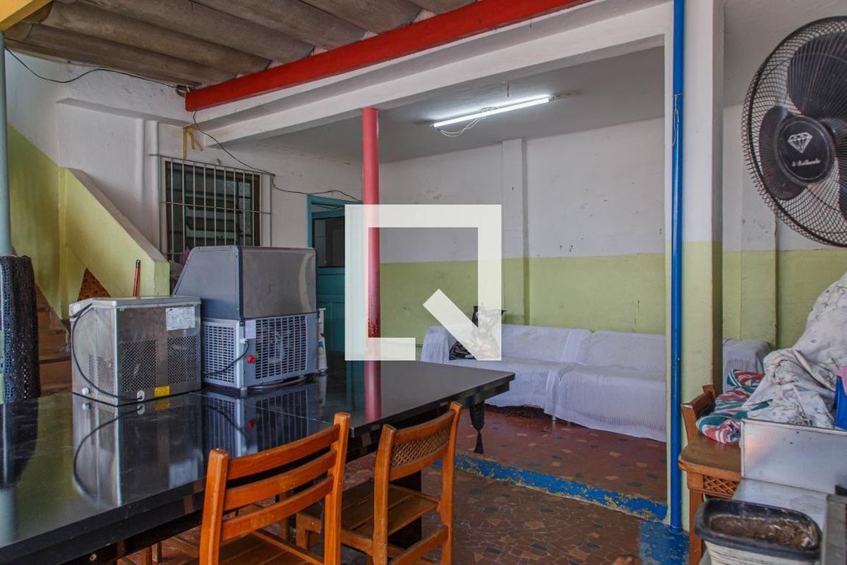 Casa, 2 quartos, 240 m² - Foto 22