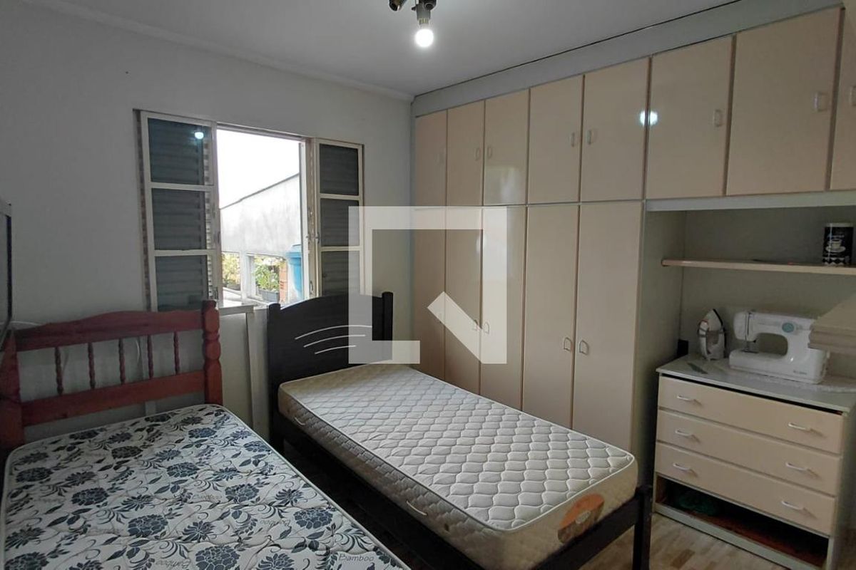 Casa, 5 quartos, 230 m² - Foto 8