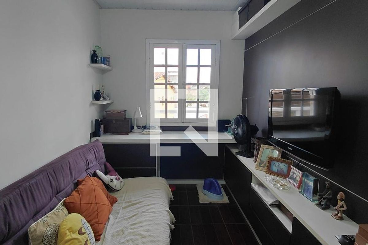 Casa, 5 quartos, 230 m² - Foto 32