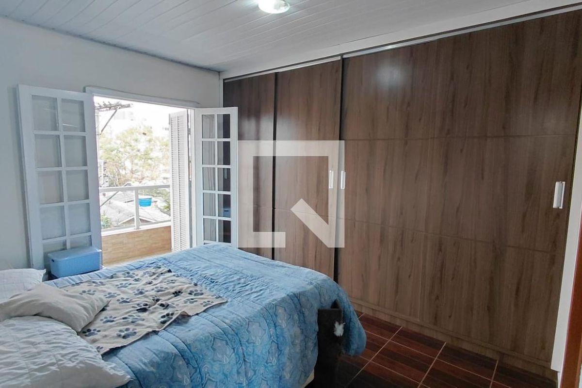 Casa, 5 quartos, 230 m² - Foto 22