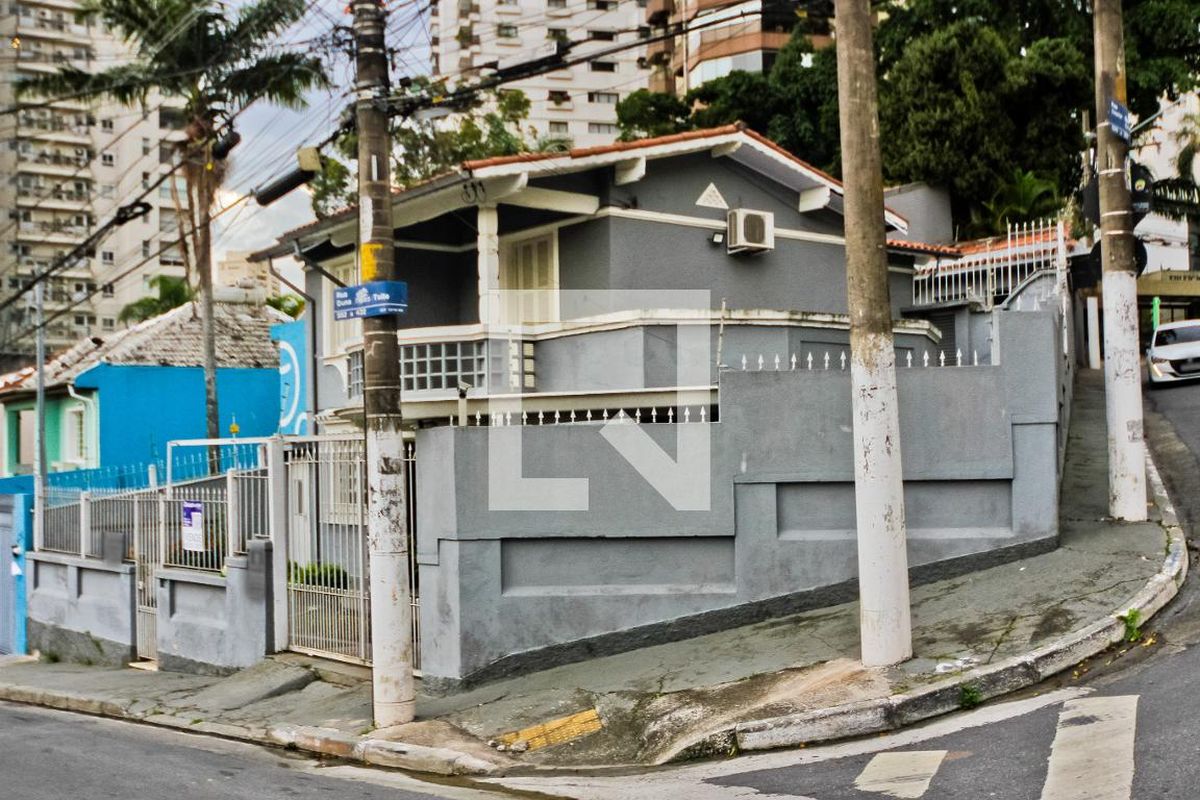 Casa, 3 quartos, 210 m² - Foto 47