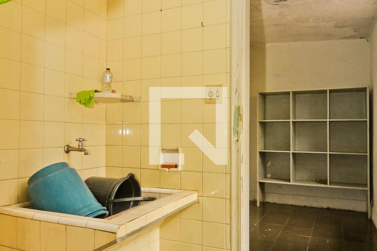 Casa, 3 quartos, 210 m² - Foto 30