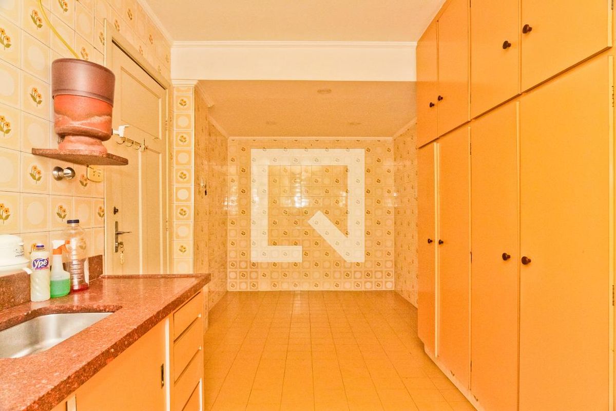 Casa, 3 quartos, 210 m² - Foto 8