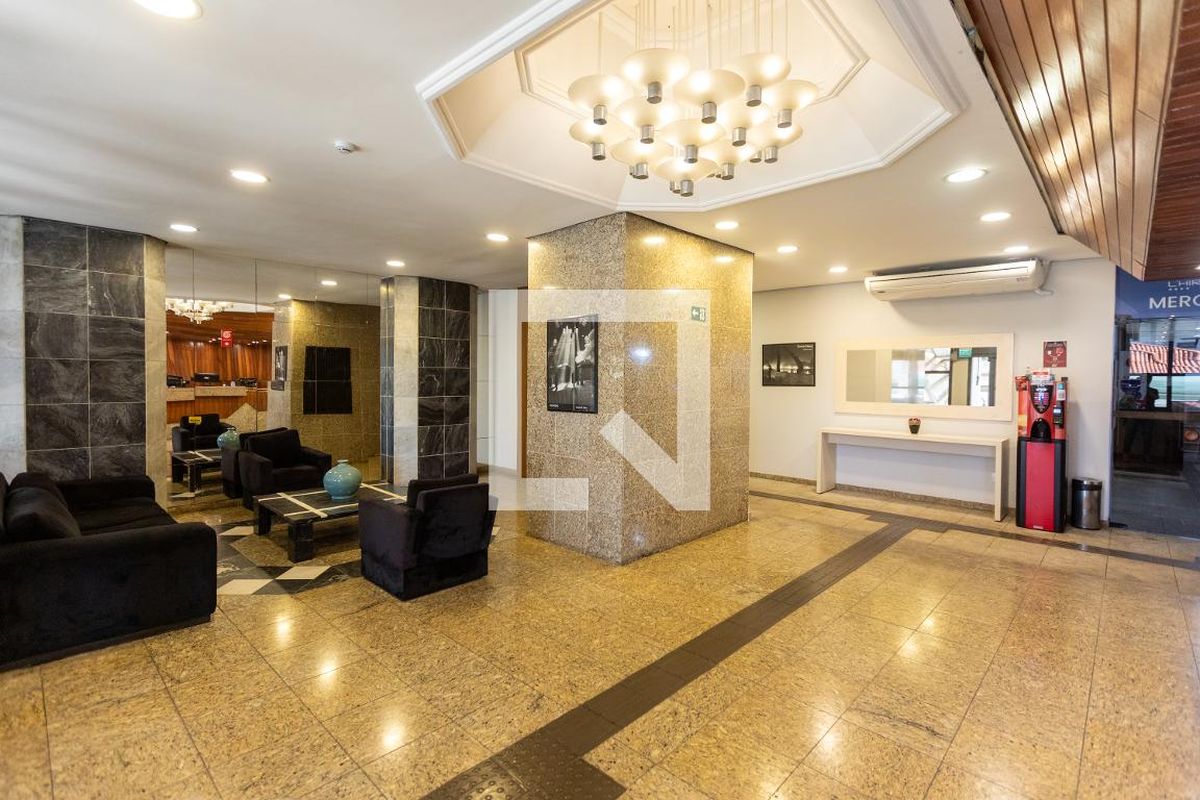 Apartamento à Venda - Centro, 1 Quarto,  50 m2 em , Campinas - sp | SoloBR