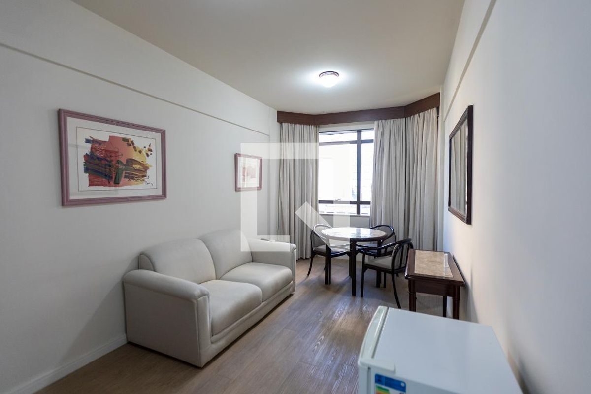 Apartamento à Venda - Centro, 1 Quarto,  50 m2 em , Campinas - sp | SoloBR