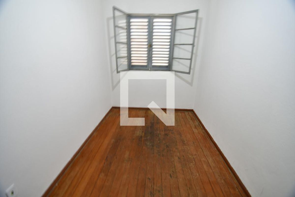 Casa à Venda - Jardim Chapadão, 2 Quartos,  150 m2 em , Campinas - sp | SoloBR