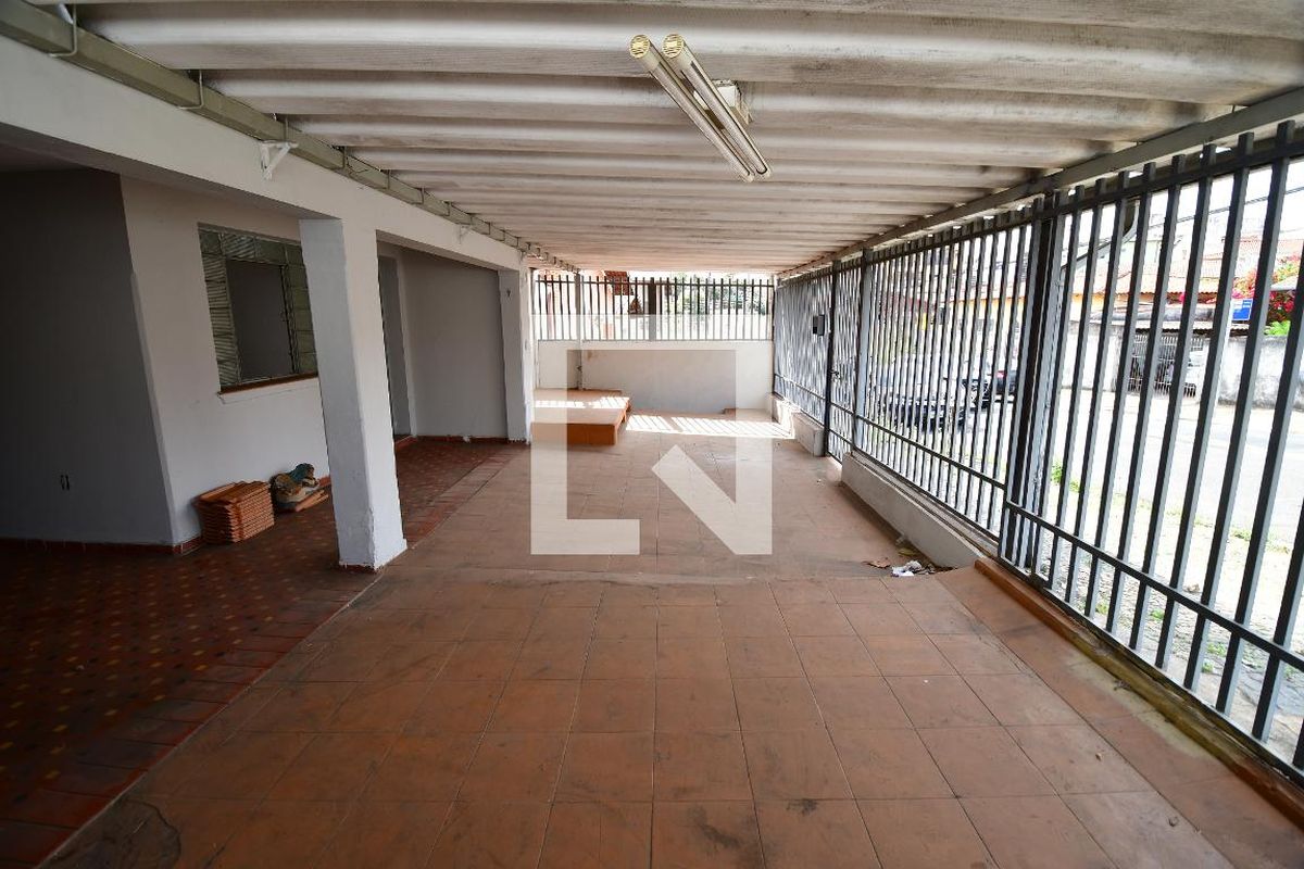 Casa à Venda - Jardim Chapadão, 2 Quartos,  150 m2 em , Campinas - sp | SoloBR