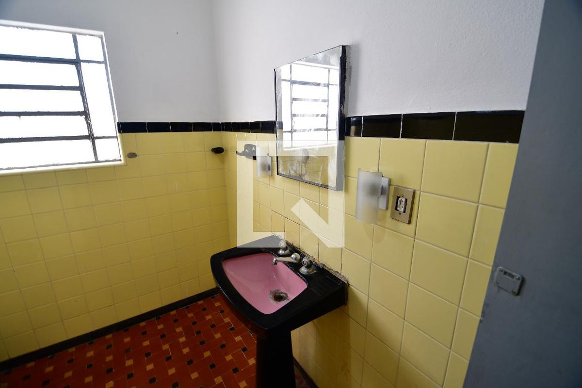 Casa à Venda - Jardim Chapadão, 2 Quartos,  150 m2 em , Campinas - sp | SoloBR
