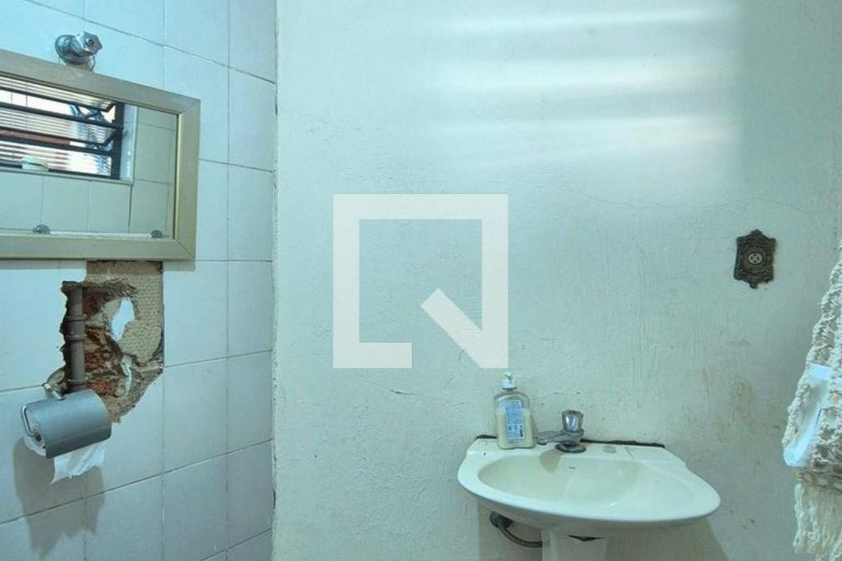 Casa à Venda - Parque Prado, 4 Quartos,  250 m2 em , Campinas - sp | SoloBR