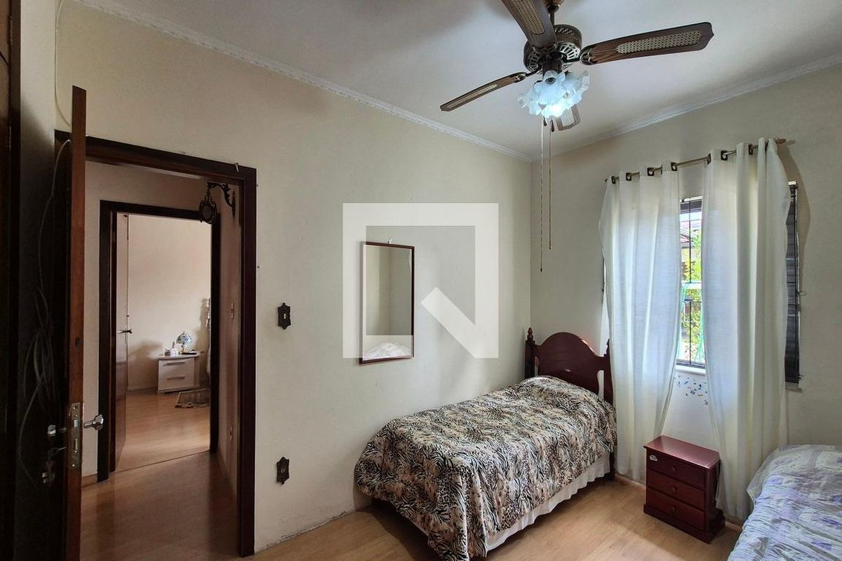 Casa à Venda - Parque Prado, 4 Quartos,  250 m2 em , Campinas - sp | SoloBR
