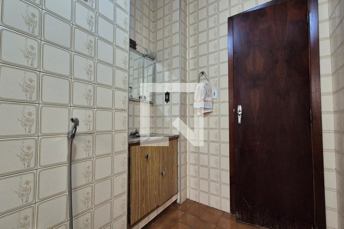 Casa à Venda - Parque Prado, 4 Quartos,  250 m2 em , Campinas - sp | SoloBR