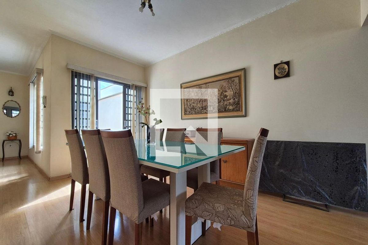 Casa à Venda - Parque Prado, 4 Quartos,  250 m2 em , Campinas - sp | SoloBR