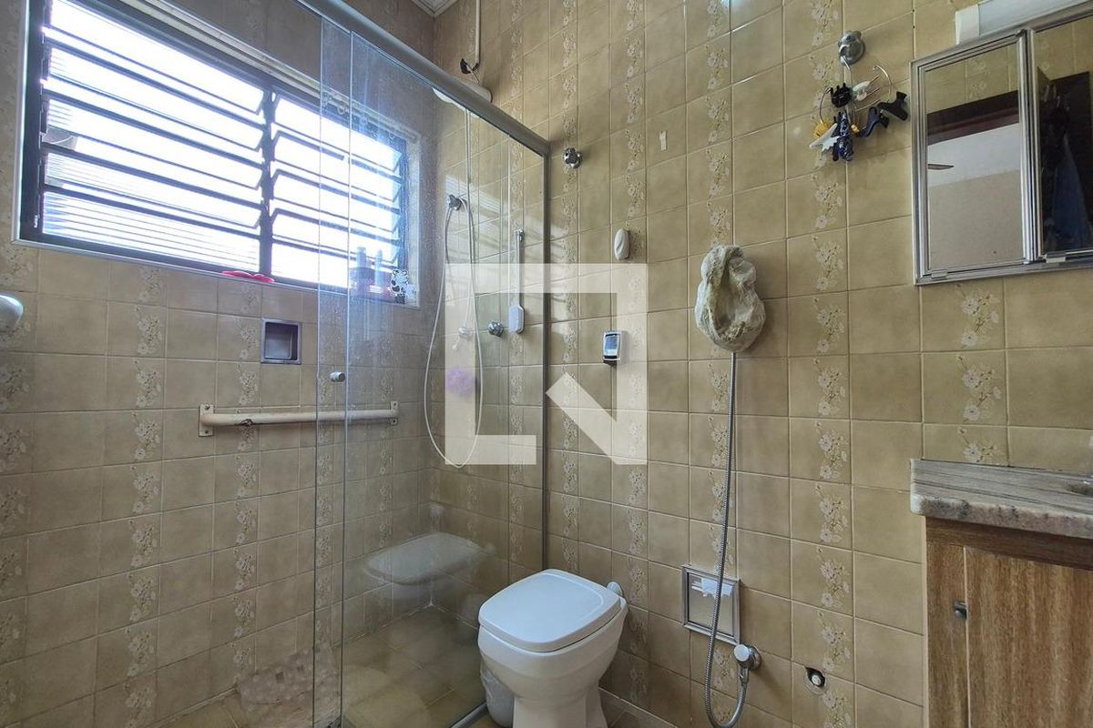 Casa à Venda - Parque Prado, 4 Quartos,  250 m2 em , Campinas - sp | SoloBR