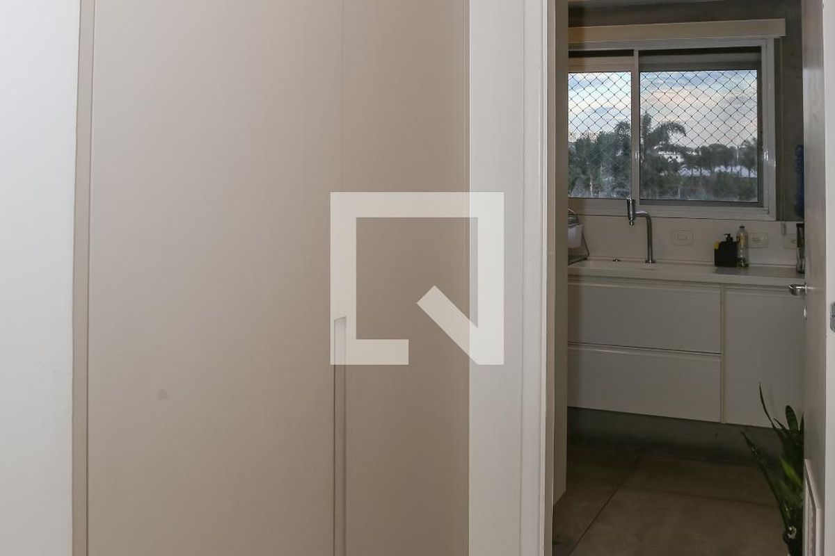 Apartamento, 3 quartos, 210 m² - Foto 7