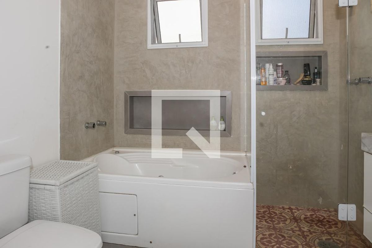 Apartamento, 3 quartos, 210 m² - Foto 23