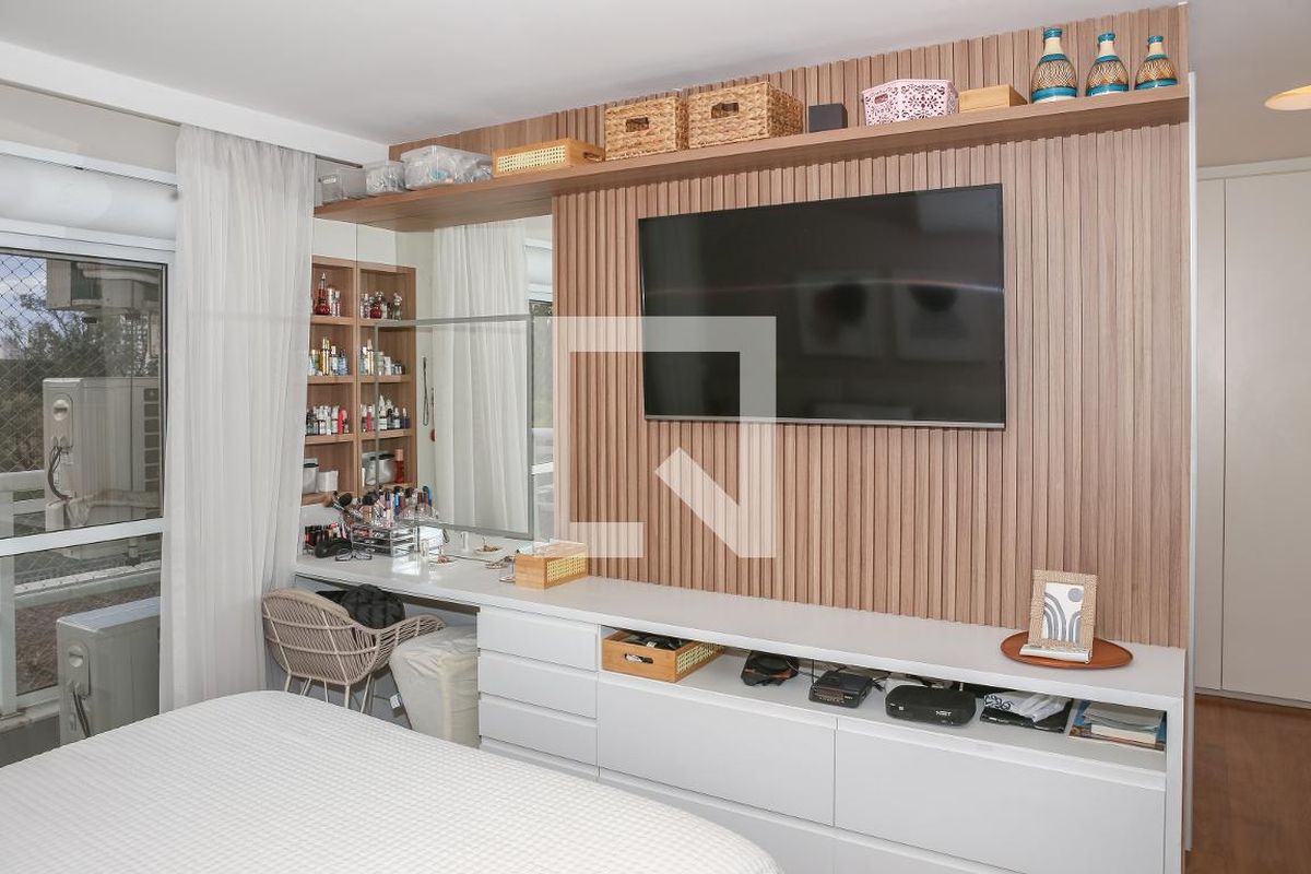 Apartamento, 3 quartos, 210 m² - Foto 19