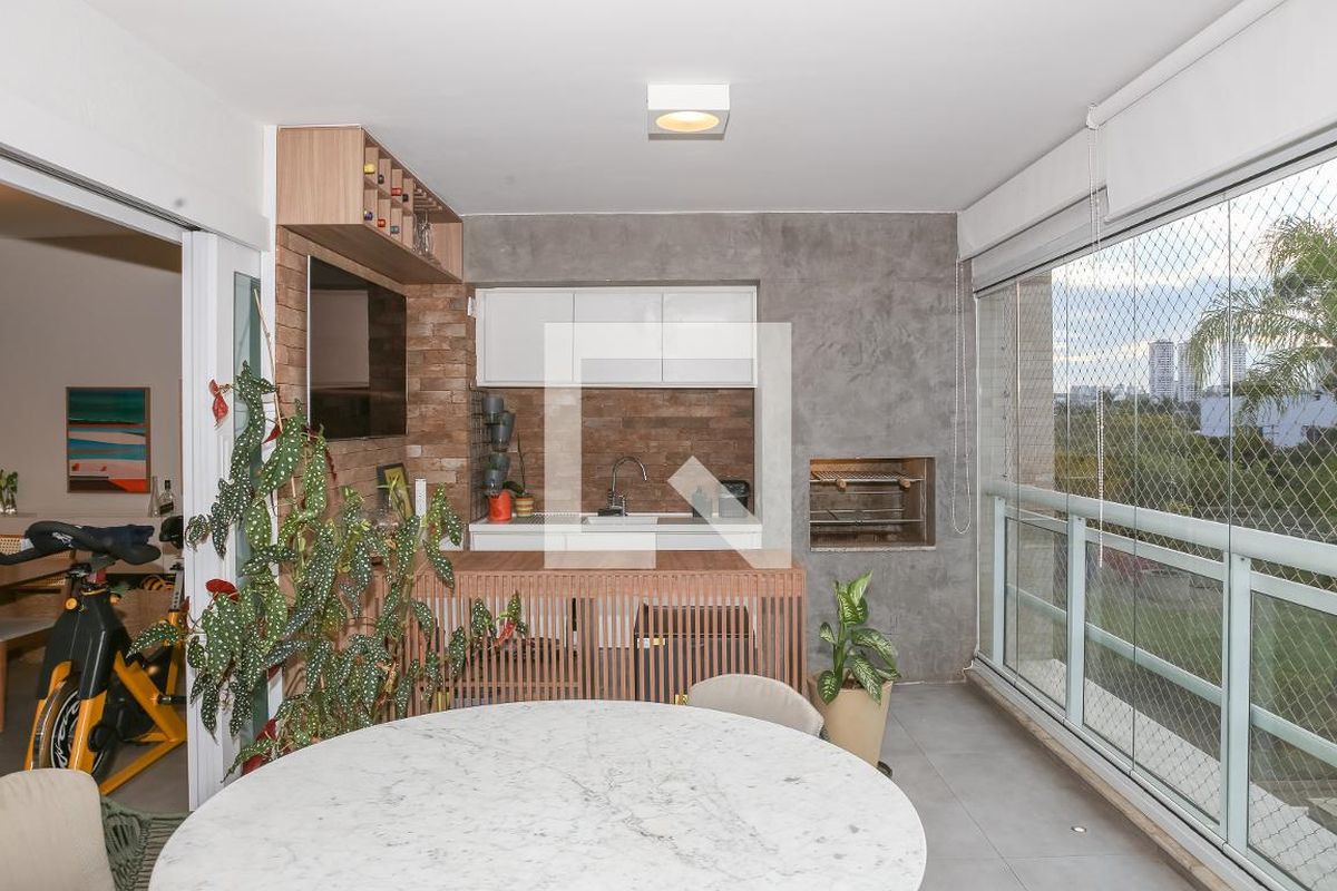 Apartamento, 3 quartos, 210 m² - Foto 9