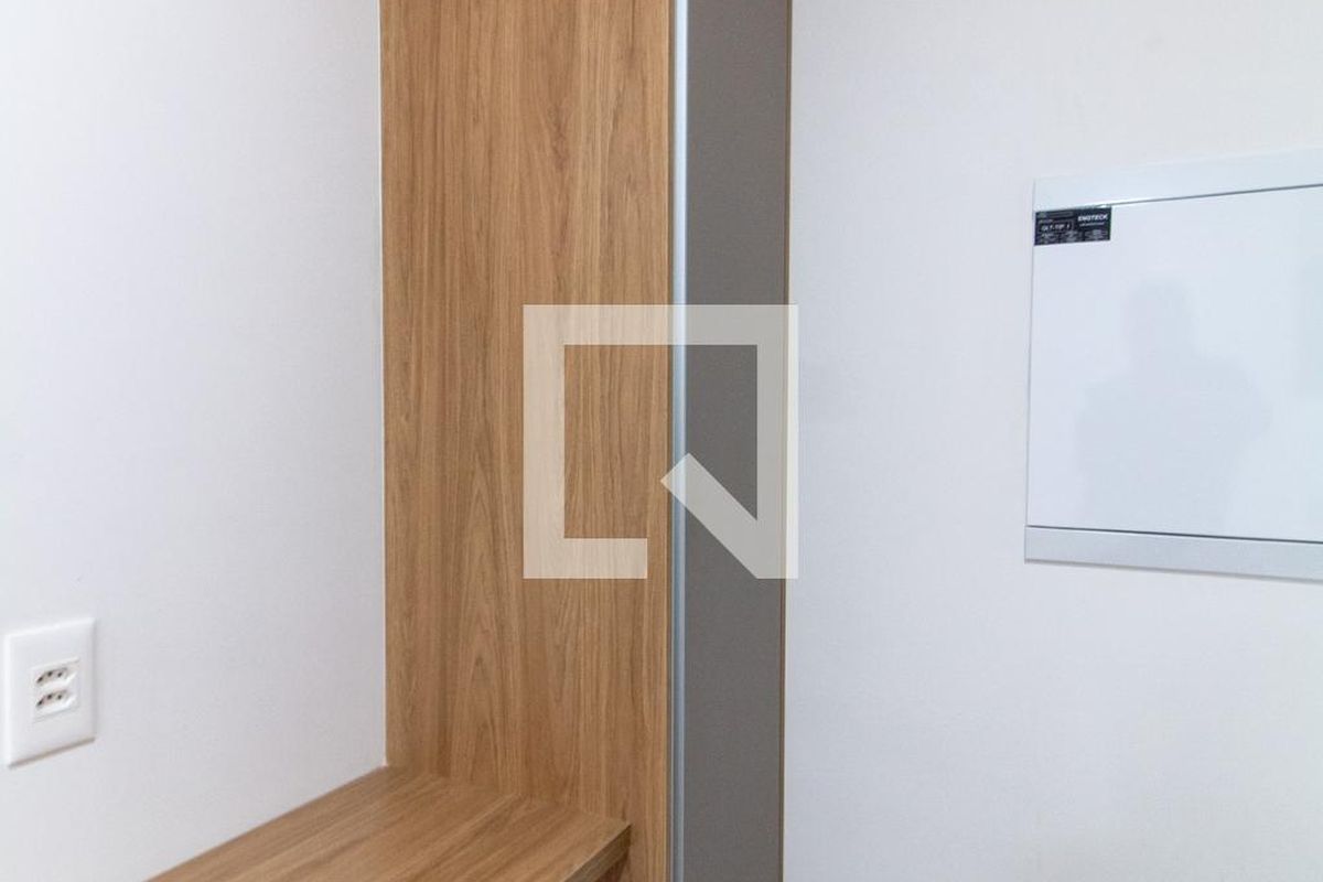 Apartamento à Venda - Bosque, 1 Quarto,  46 m2 em , Campinas - sp | SoloBR