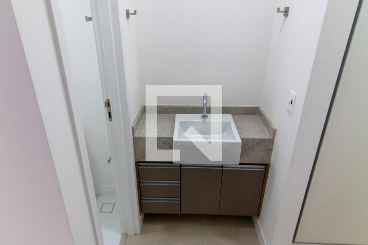 Apartamento à Venda - Bosque, 1 Quarto,  46 m2 em , Campinas - sp | SoloBR