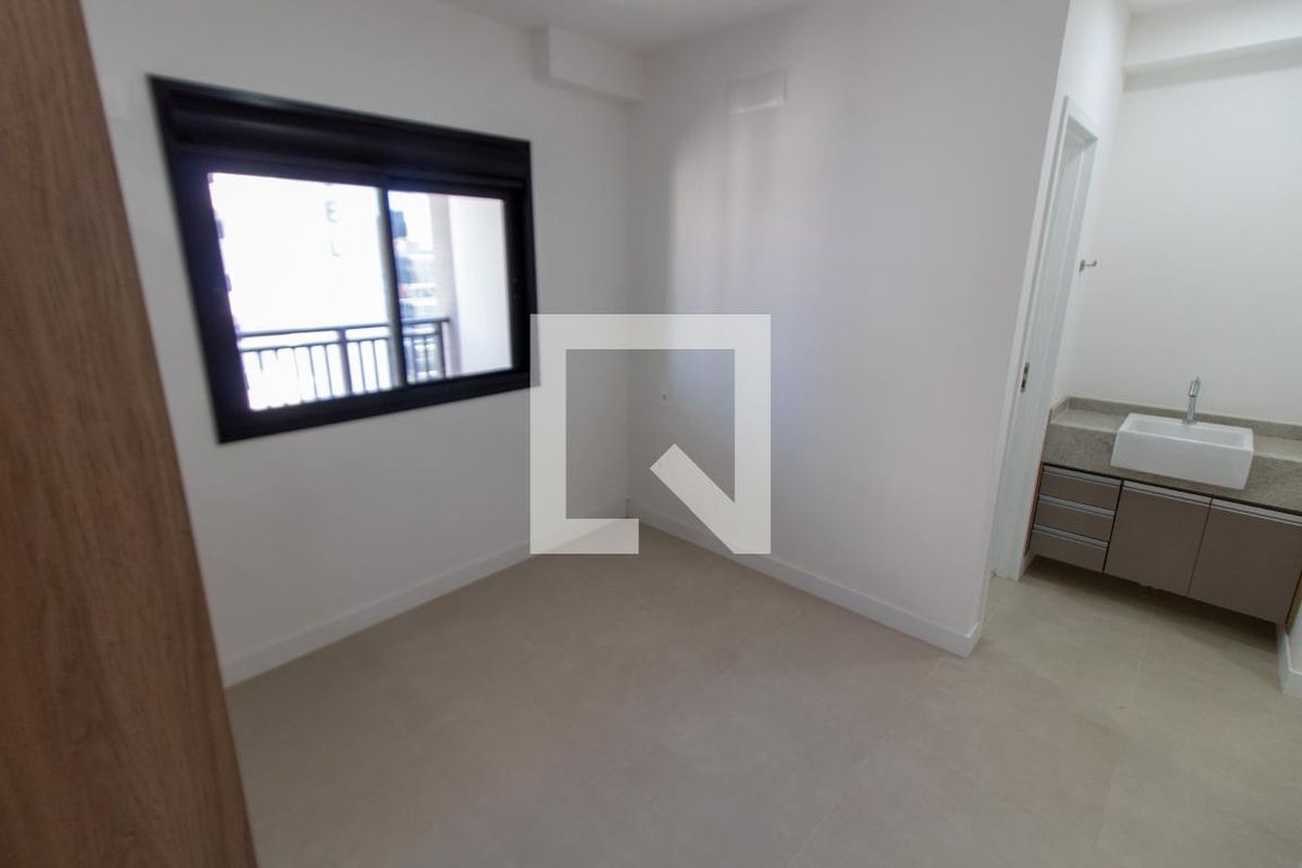 Apartamento à Venda - Bosque, 1 Quarto,  46 m2 em , Campinas - sp | SoloBR