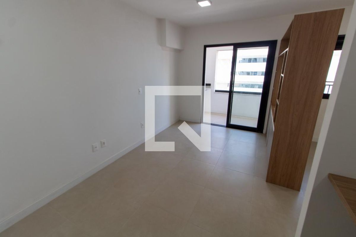 Apartamento à Venda - Bosque, 1 Quarto,  46 m2 em , Campinas - sp | SoloBR