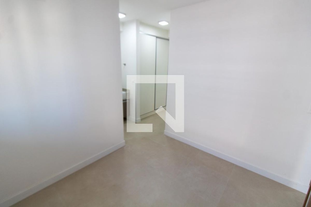Apartamento à Venda - Bosque, 1 Quarto,  46 m2 em , Campinas - sp | SoloBR