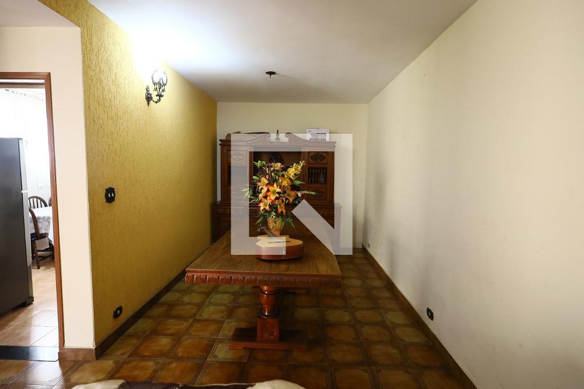 Casa, 5 quartos, 168 m² - Foto 3
