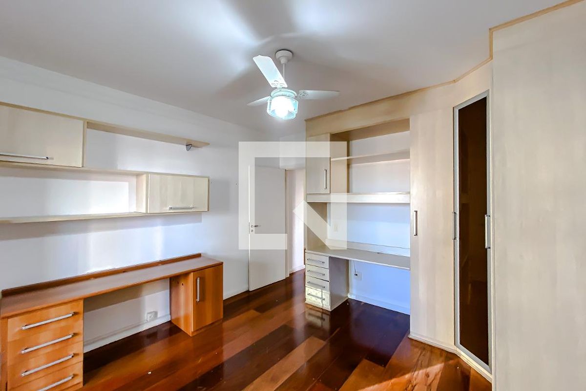 Apartamento, 4 quartos, 200 m² - Foto 17