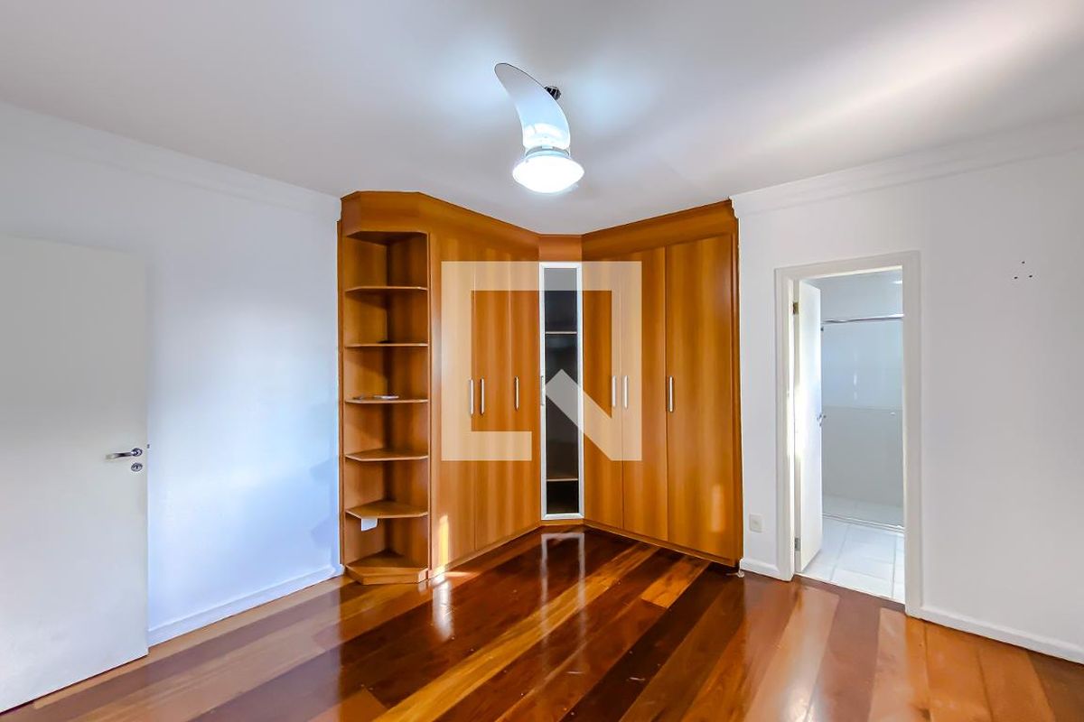 Apartamento, 4 quartos, 200 m² - Foto 47